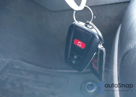 2020 Toyota Camry Se z USA, uszkodzony, nr VIN 4T1M11AK3LU398561